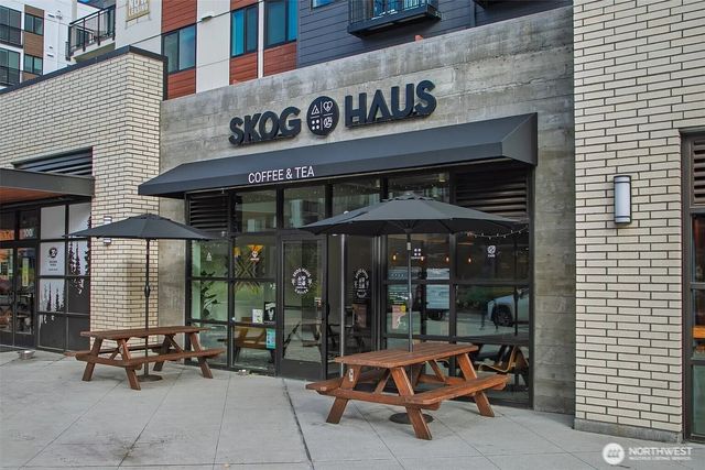 23504 58th Avenue W, Mountlake Terrace, WA 98043