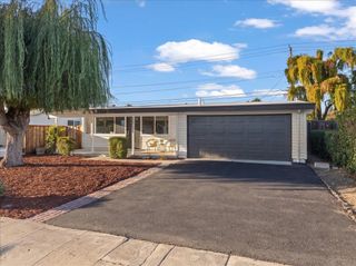 1734 Spring Street, Mountain View, CA 94043
