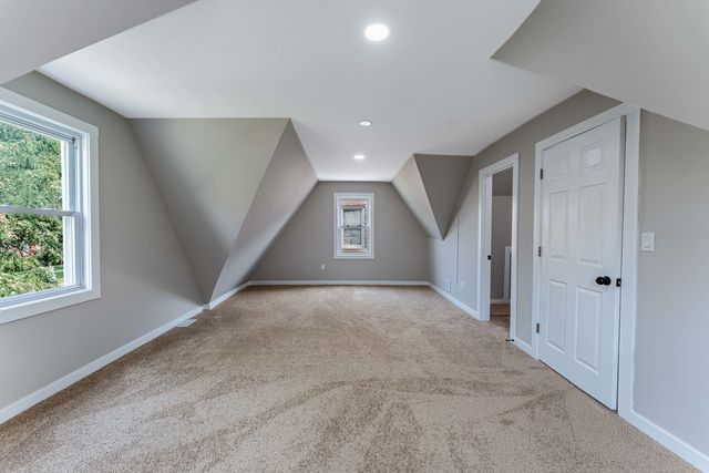 8055 S Wabash Avenue, Chicago, IL 60619