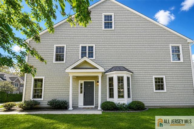 19 Amber Drive, Old Bridge, NJ 08857