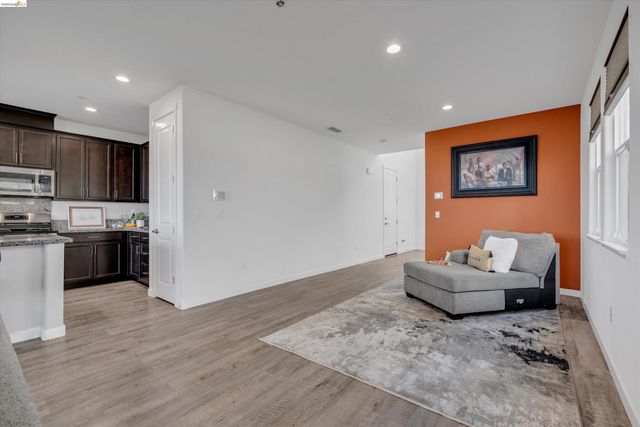 2754 Lily Ct, Antioch, CA 94531