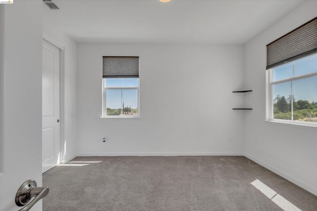 2754 Lily Ct, Antioch, CA 94531