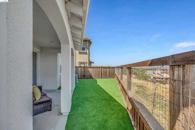 2754 Lily Ct, Antioch, CA 94531