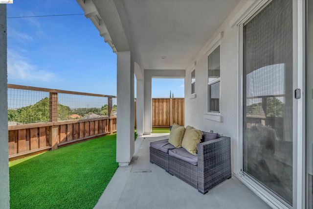 2754 Lily Ct, Antioch, CA 94531