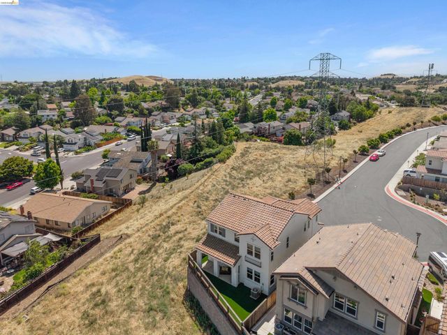 2754 Lily Ct, Antioch, CA 94531