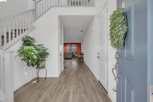 2754 Lily Ct, Antioch, CA 94531