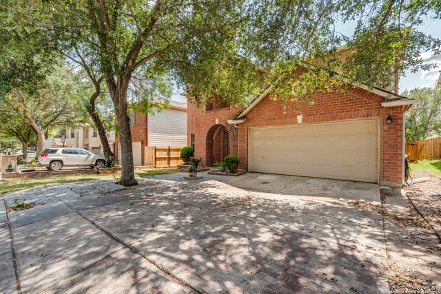 523 Mathis Mdw, San Antonio, TX 78251