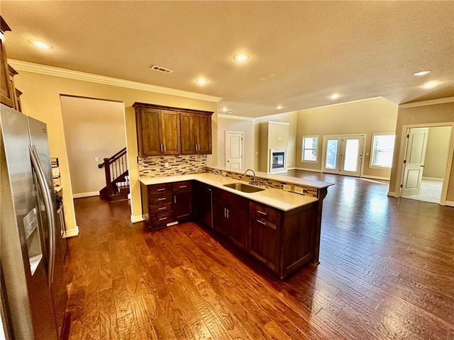 6613 Valley View Road, Rogers, AR 72758