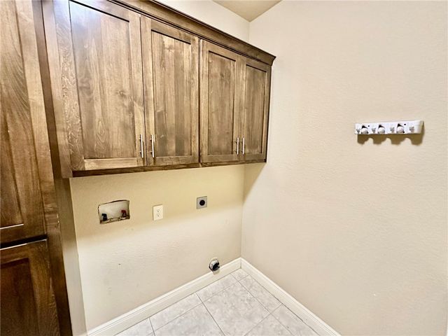 6613 Valley View Road, Rogers, AR 72758