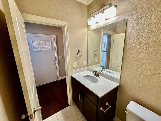 6613 Valley View Road, Rogers, AR 72758