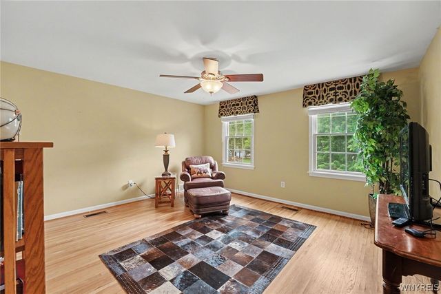 70 Briarhill Road, Amherst, NY 14221
