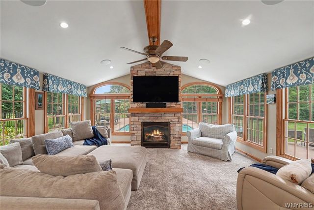 70 Briarhill Road, Amherst, NY 14221