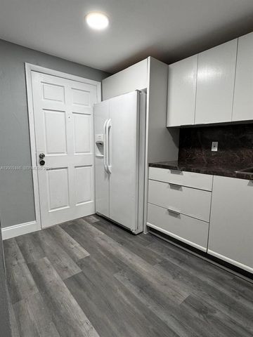 301 NW 177th St 130, Miami Gardens, FL 33169