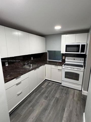 301 NW 177th St 130, Miami Gardens, FL 33169