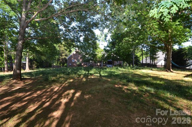 1288 Fern Hill Road, Mooresville, NC 28117