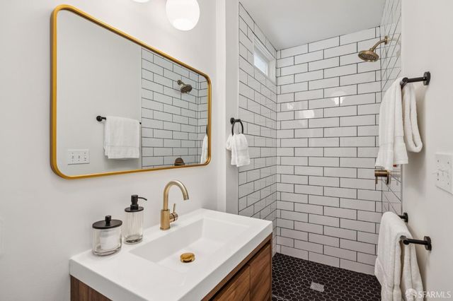 4397 24th Street, San Francisco, CA 94114
