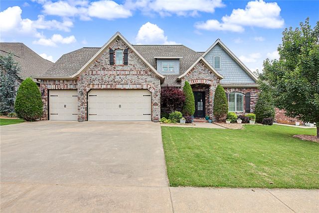 4105 Willowbend Drive, Rogers, AR 72758