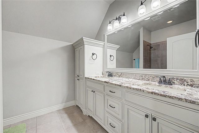 4105 Willowbend Drive, Rogers, AR 72758