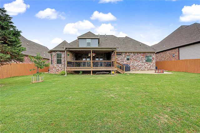 4105 Willowbend Drive, Rogers, AR 72758