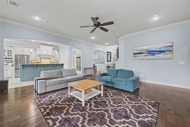 4105 Willowbend Drive, Rogers, AR 72758