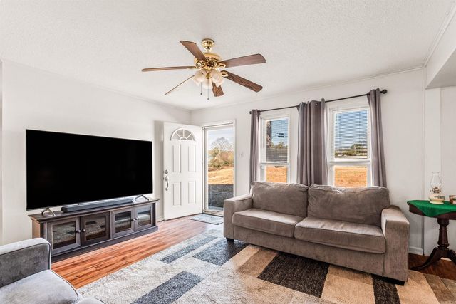 3005 T P White Drive, Jacksonville, AR 72076