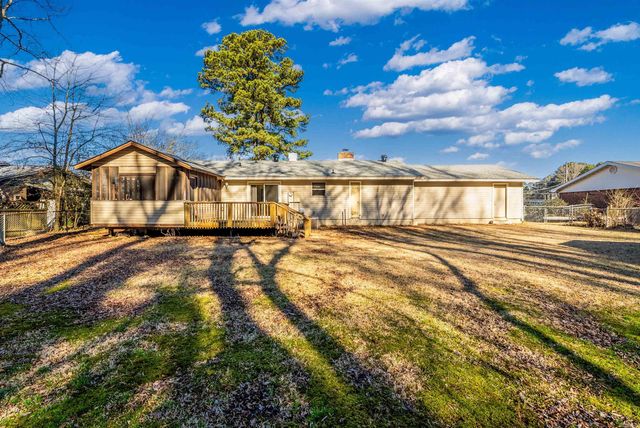 3005 T P White Drive, Jacksonville, AR 72076