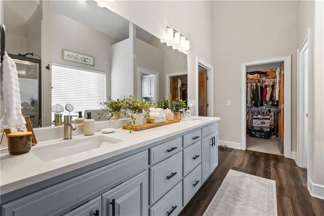 6203 Valley View Road, Rogers, AR 72758