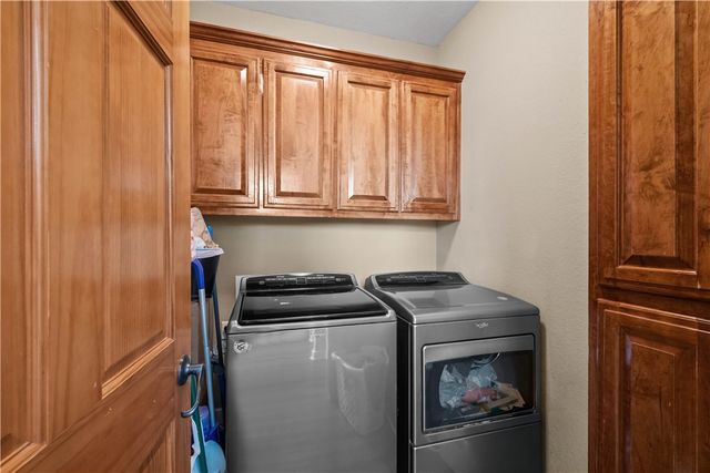 6203 Valley View Road, Rogers, AR 72758