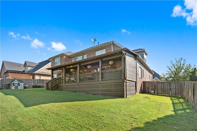 6203 Valley View Road, Rogers, AR 72758