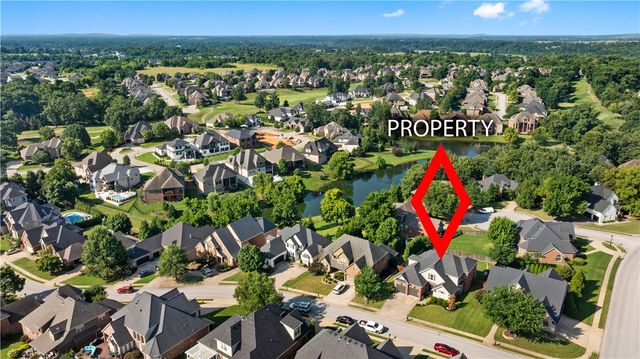 6203 Valley View Road, Rogers, AR 72758