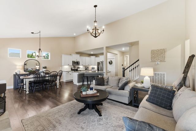 459 Rangeland Rd, Spring Hill, TN 37174