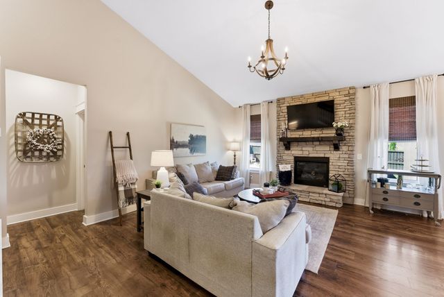 459 Rangeland Rd, Spring Hill, TN 37174