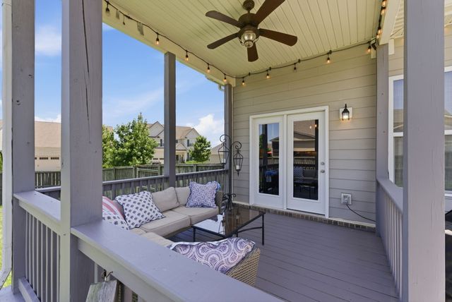 459 Rangeland Rd, Spring Hill, TN 37174