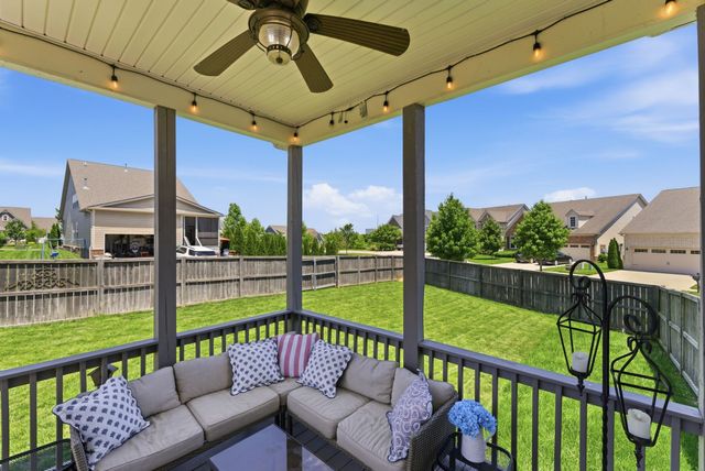 459 Rangeland Rd, Spring Hill, TN 37174