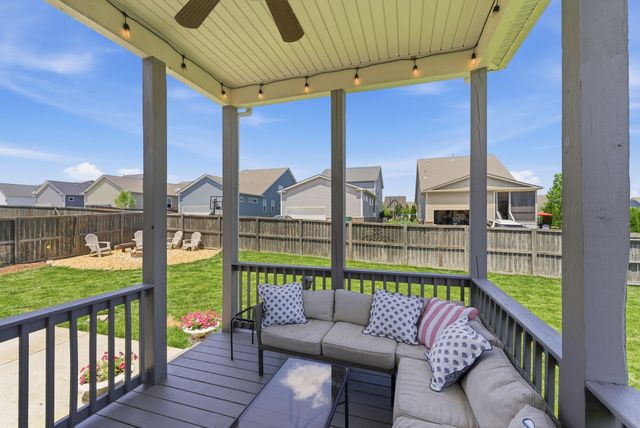 459 Rangeland Rd, Spring Hill, TN 37174