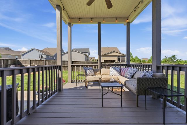 459 Rangeland Rd, Spring Hill, TN 37174