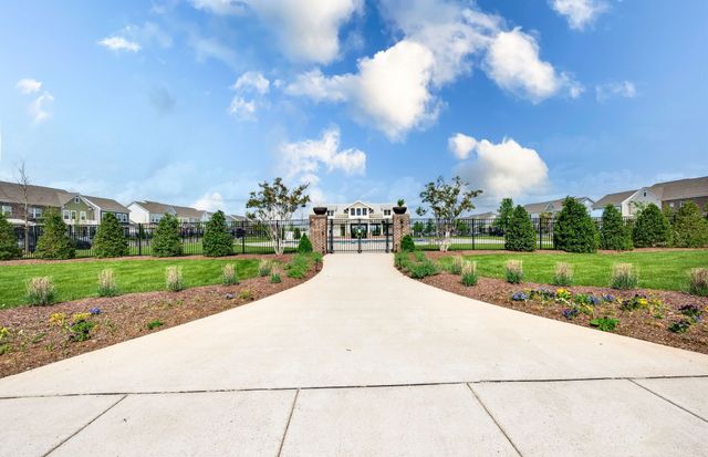 459 Rangeland Rd, Spring Hill, TN 37174