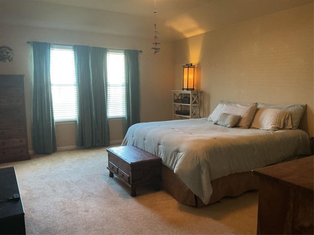 809 Hometown PKWY, Kyle, TX 78640