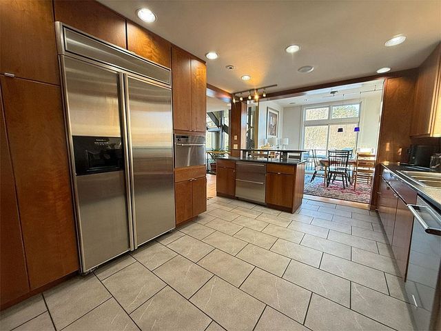 1450 Clarendon Avenue, West Rutland, VT 05777