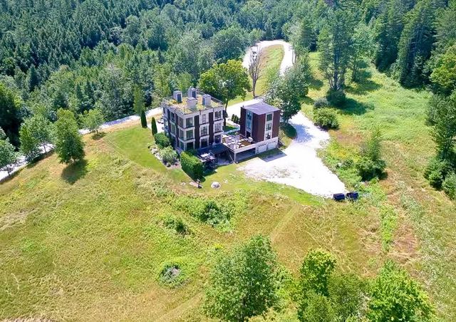 1450 Clarendon Avenue, West Rutland, VT 05777