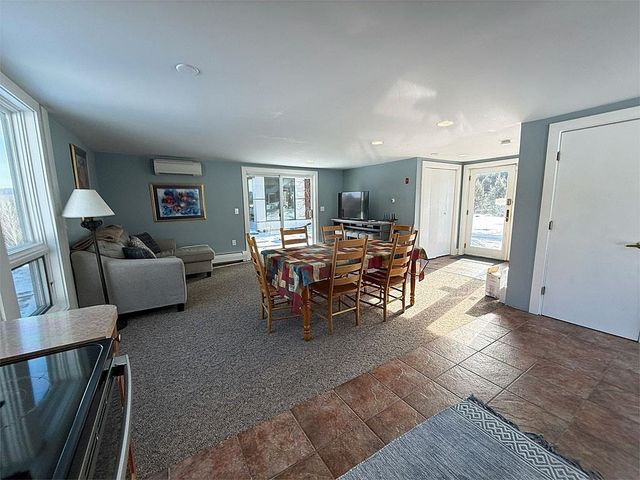 1450 Clarendon Avenue, West Rutland, VT 05777