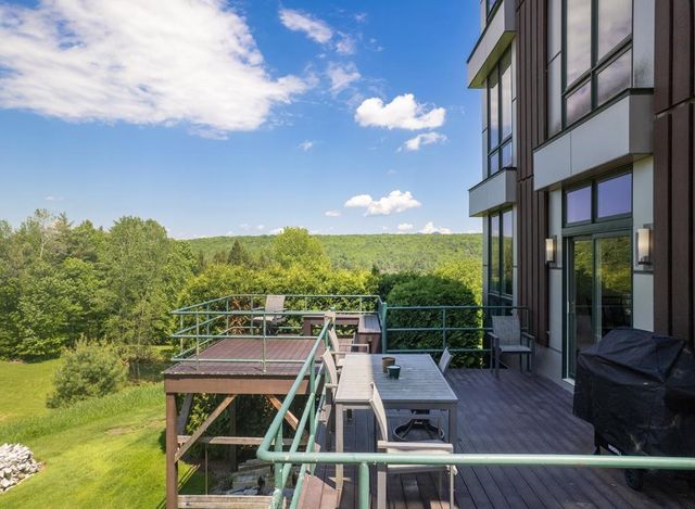 1450 Clarendon Avenue, West Rutland, VT 05777