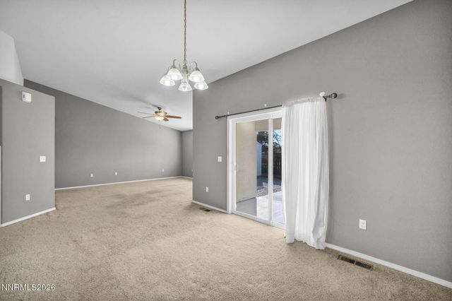 445 Torrey Pines Drive, Fallon, NV 89406