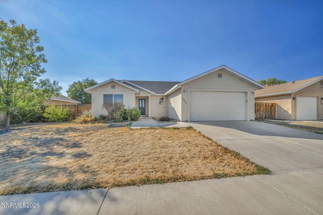 445 Torrey Pines Drive, Fallon, NV 89406