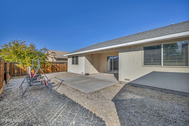 445 Torrey Pines Drive, Fallon, NV 89406