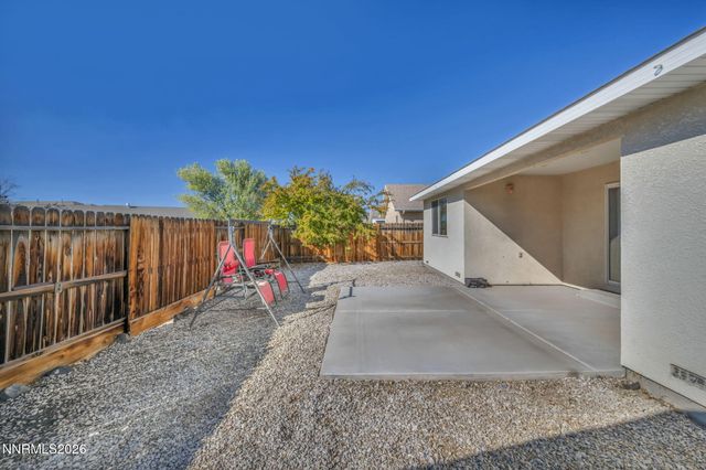 445 Torrey Pines Drive, Fallon, NV 89406