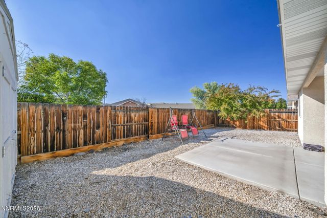 445 Torrey Pines Drive, Fallon, NV 89406