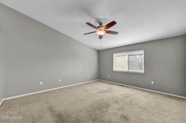 445 Torrey Pines Drive, Fallon, NV 89406