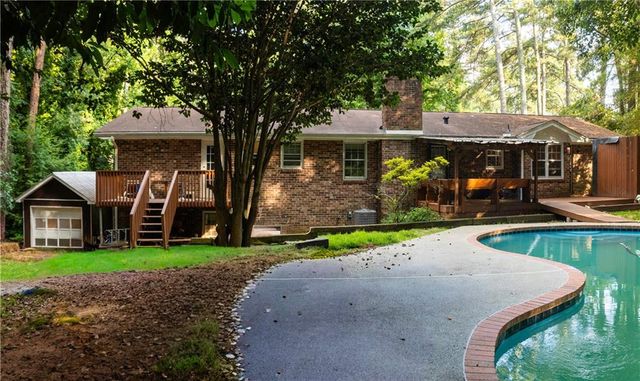5873 Button Gwinnett Place, Norcross, GA 30093