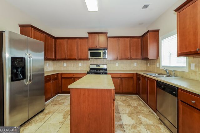 5080 Fieldstone View Circle, Cumming, GA 30028